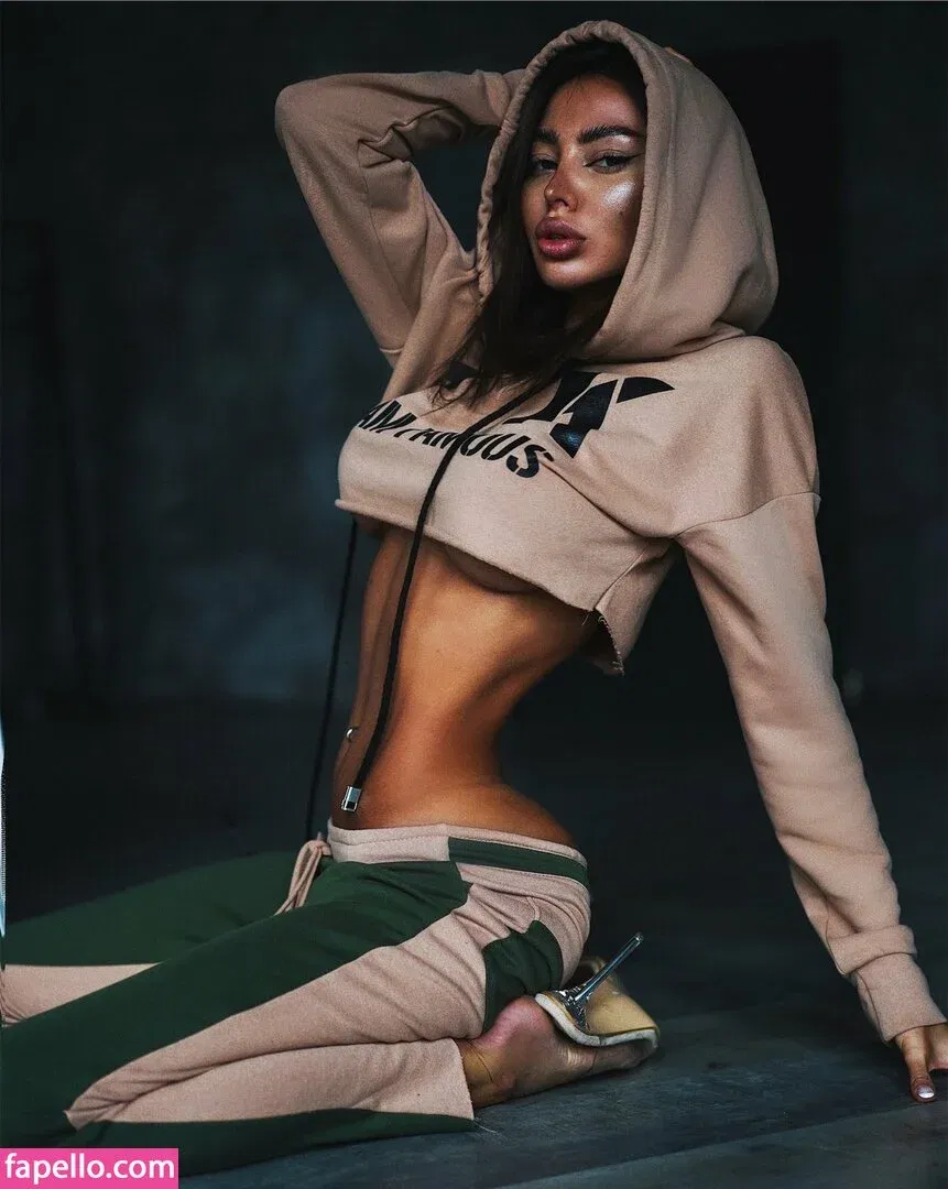 Alena Omovych Onlyfans Photo Gallery 