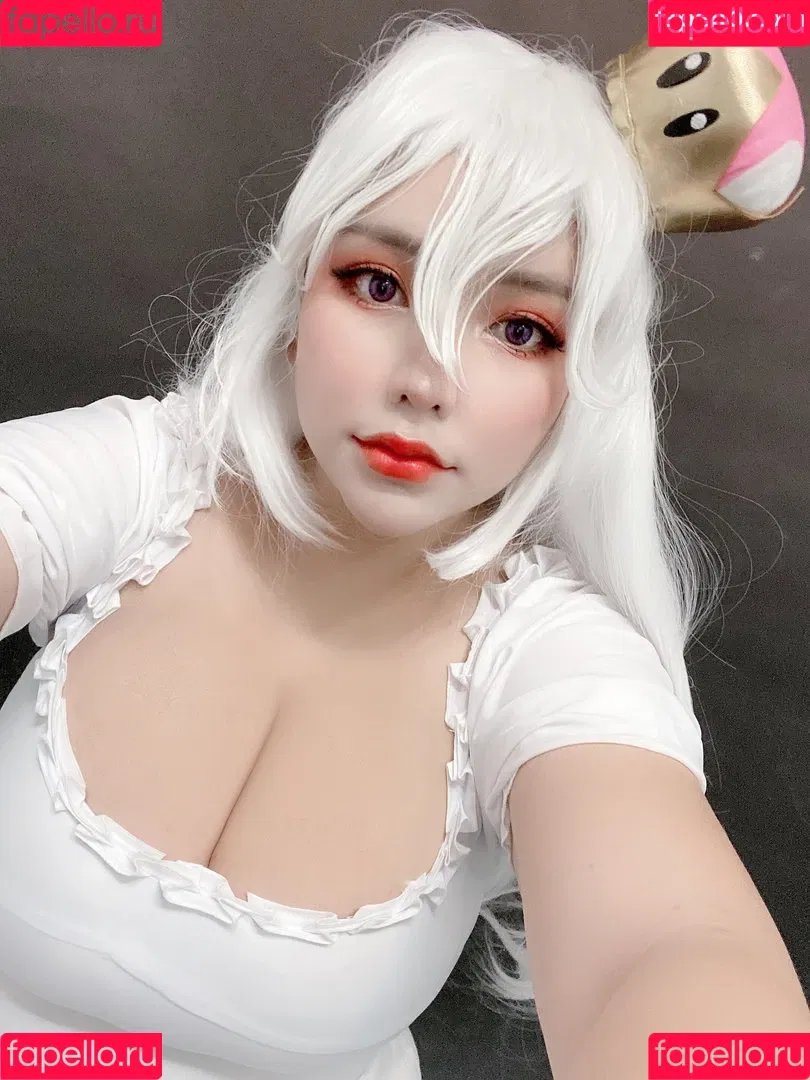 QueenieChuppy Onlyfans Photo Gallery 