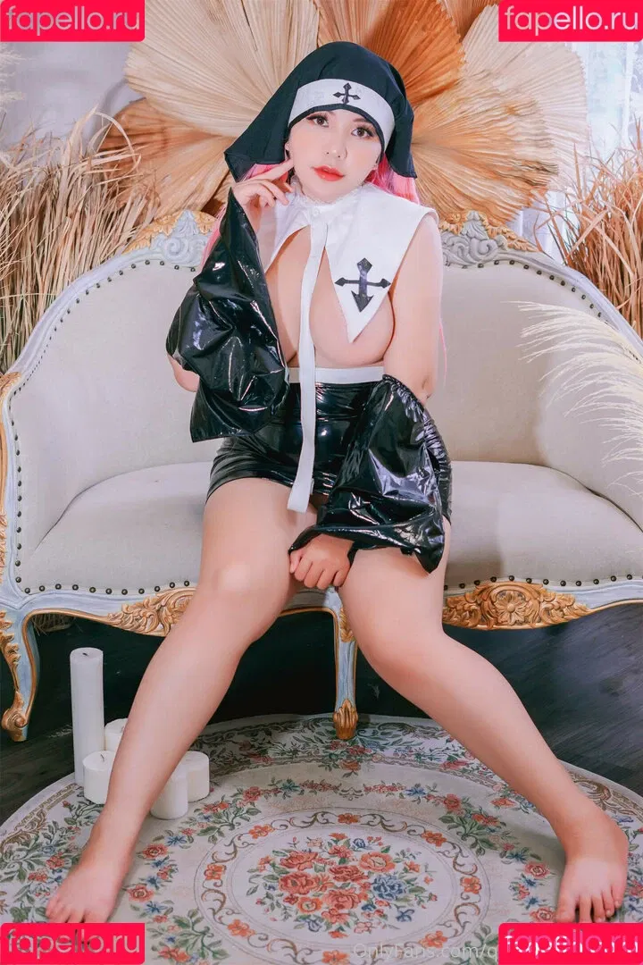 QueenieChuppy Onlyfans Photo Gallery 