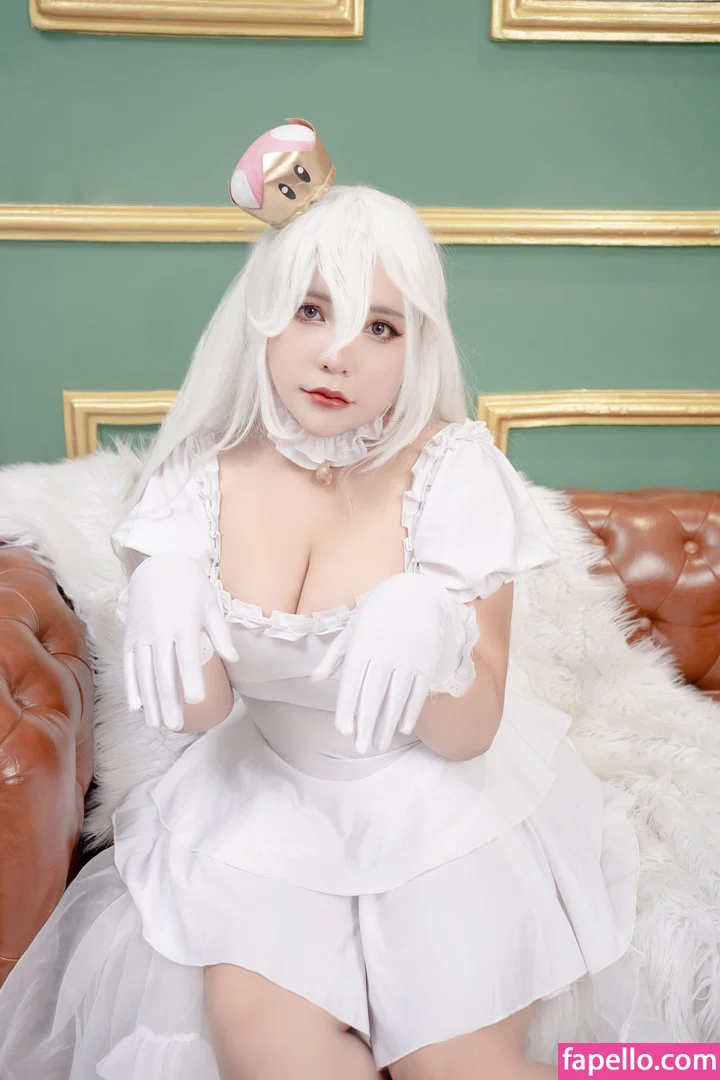 QueenieChuppy Onlyfans Photo Gallery 