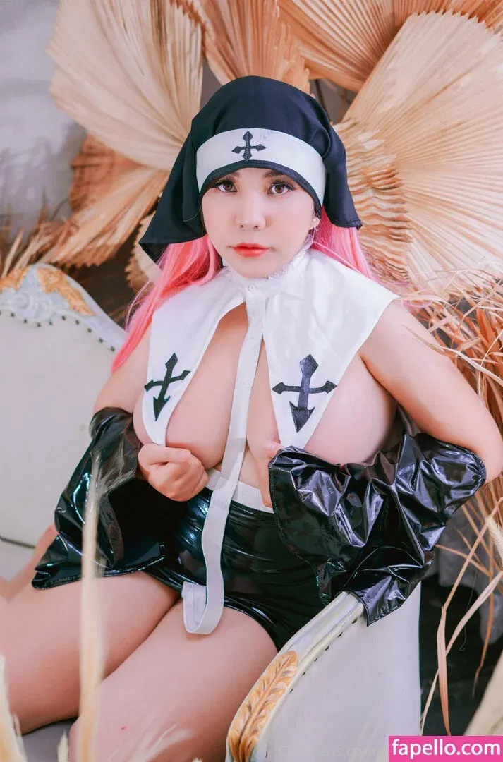 QueenieChuppy Onlyfans Photo Gallery 