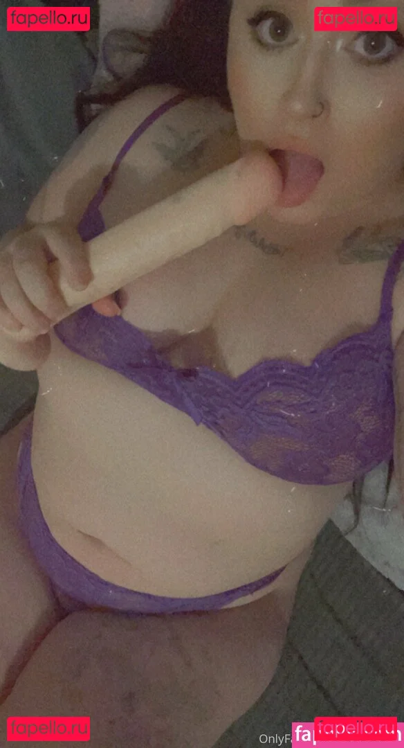 priv_tara69 Onlyfans Photo Gallery 