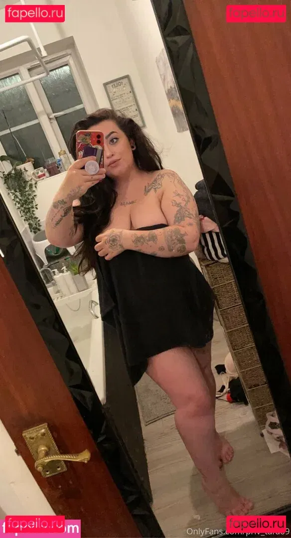 priv_tara69 Onlyfans Photo Gallery 