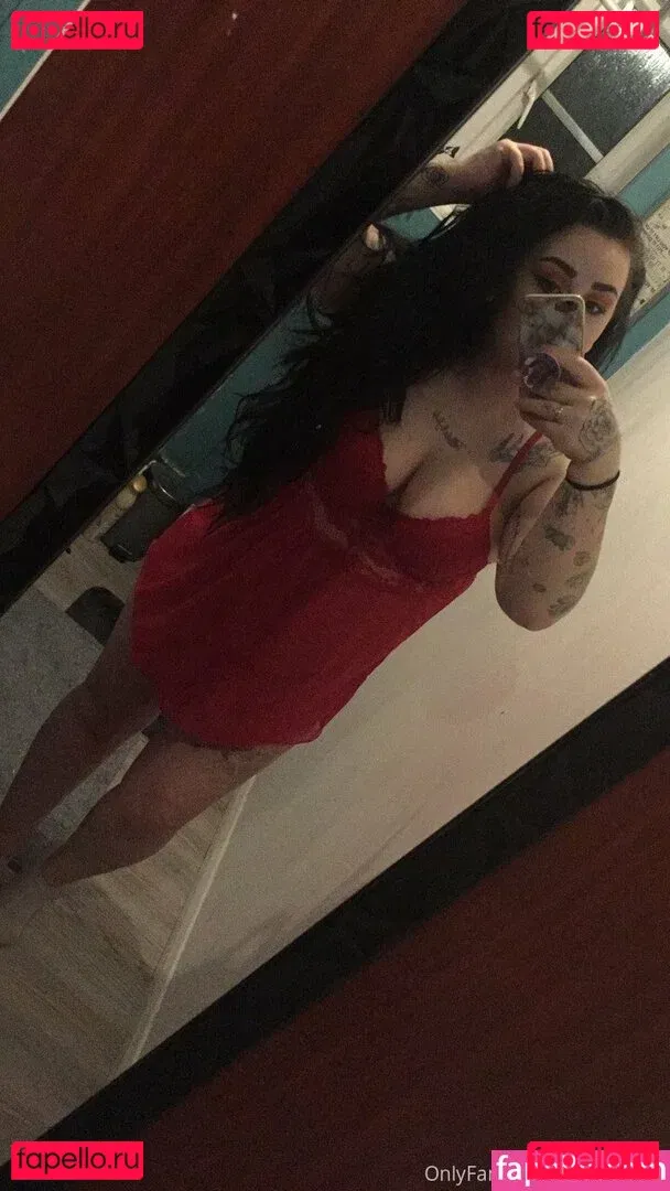 priv_tara69 Onlyfans Photo Gallery 