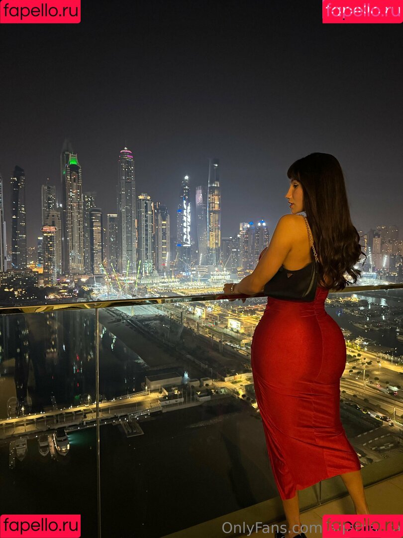 agathalira Onlyfans Photo Gallery 