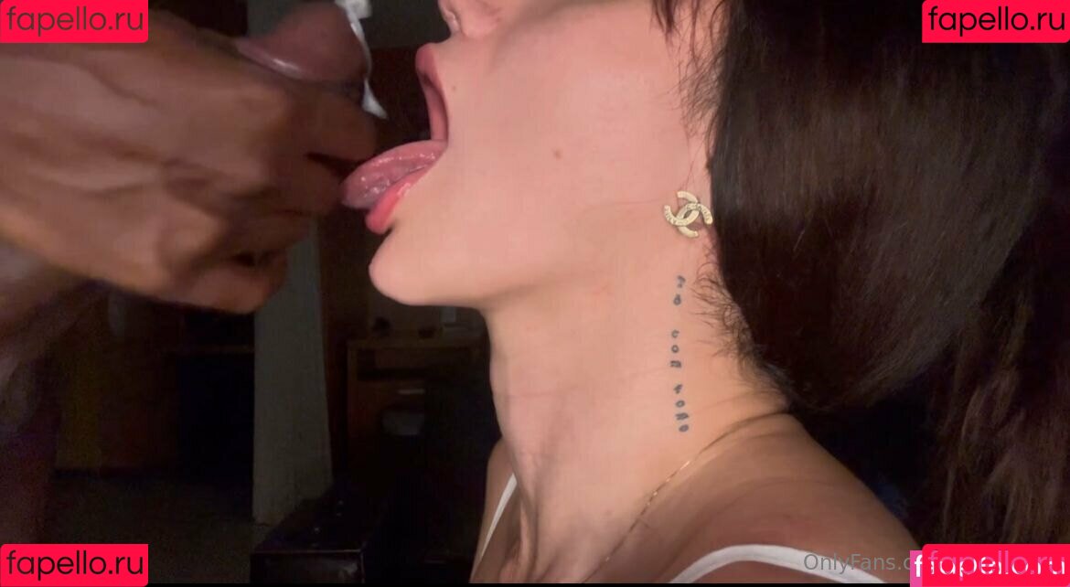 agathalira Onlyfans Photo Gallery 