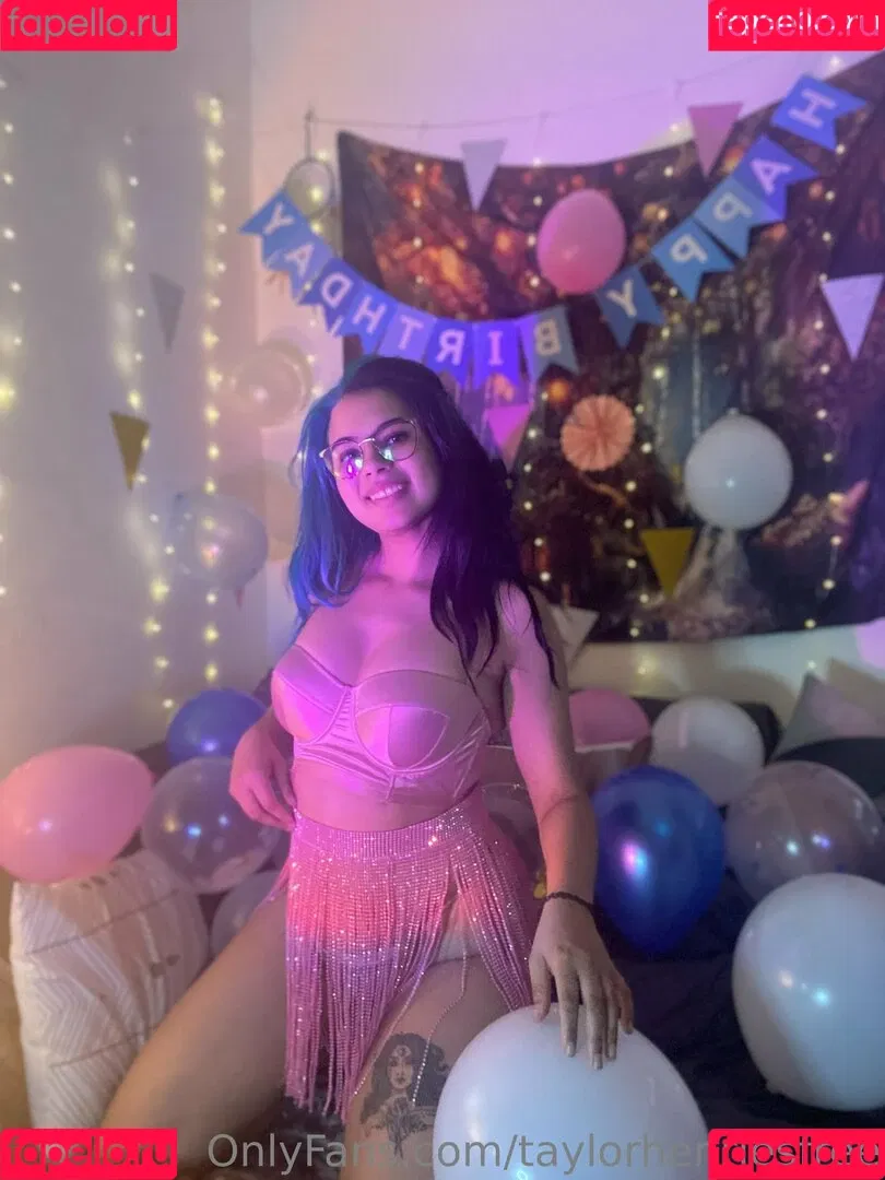 taylorhenriesfree Onlyfans Photo Gallery 