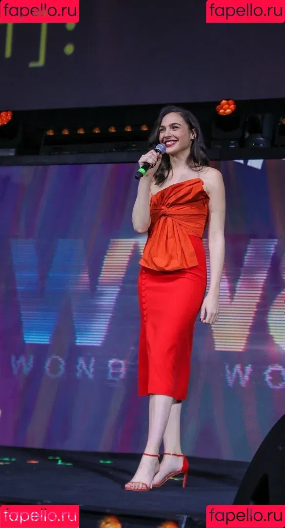 gal_gadot Onlyfans Photo Gallery 
