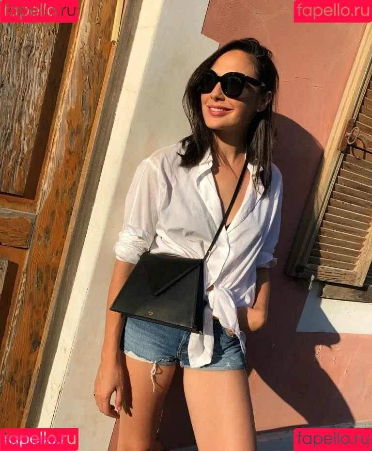 gal_gadot Onlyfans Photo Gallery 