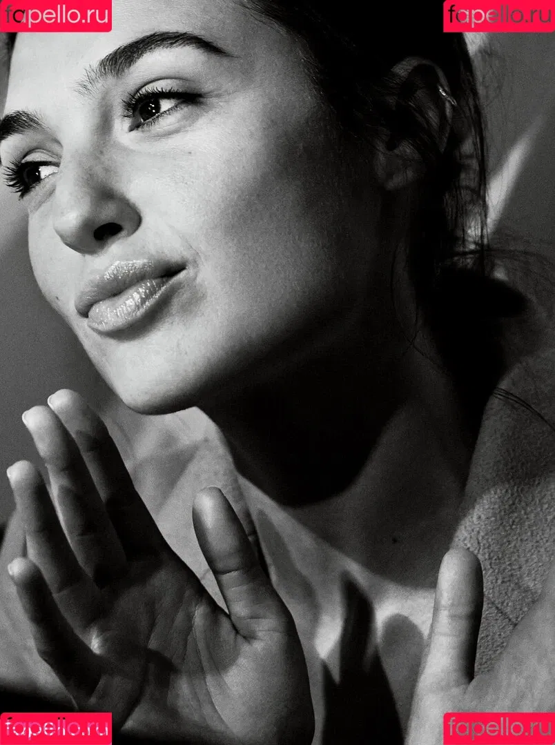 gal_gadot Onlyfans Photo Gallery 
