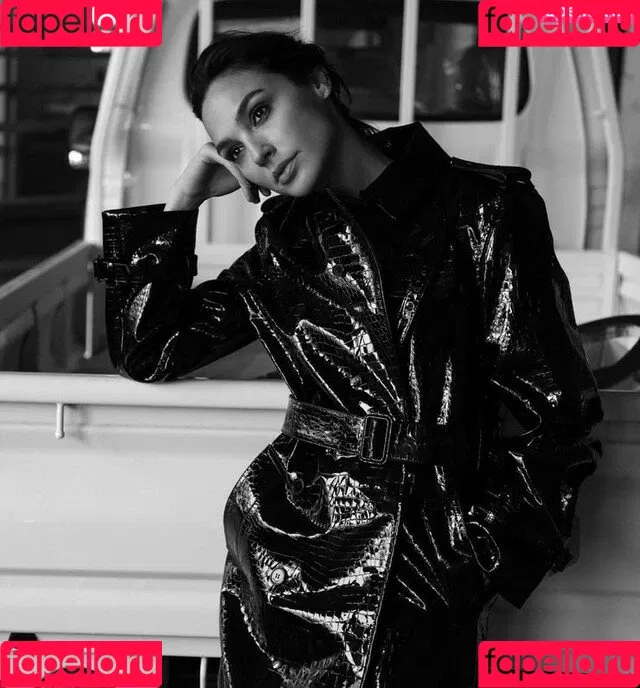 gal_gadot Onlyfans Photo Gallery 