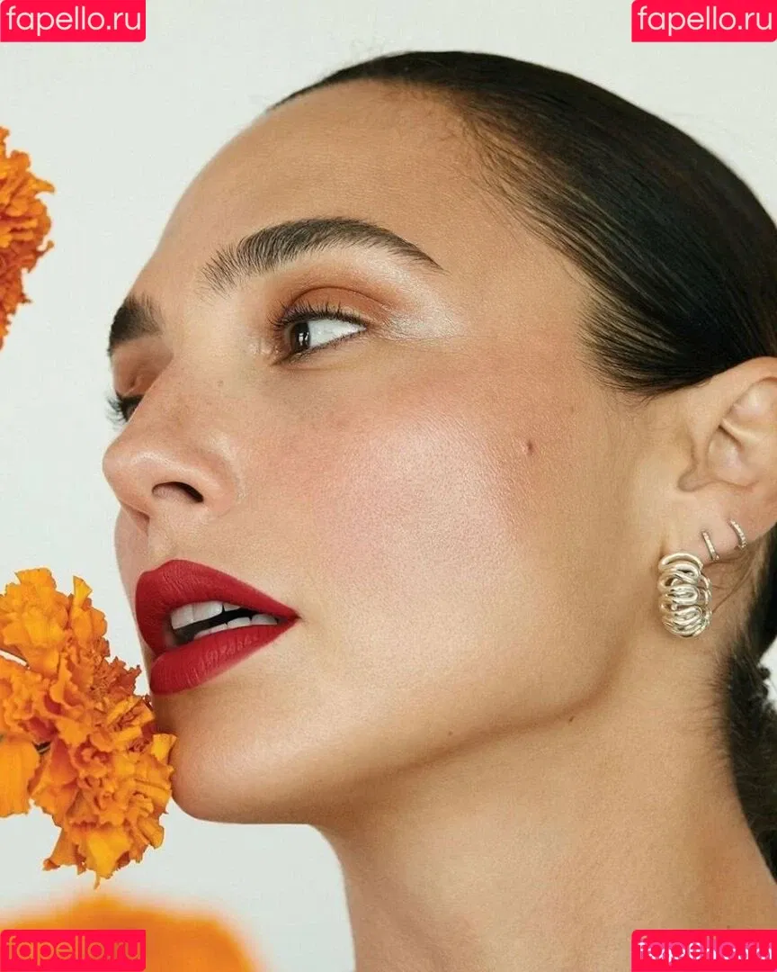 gal_gadot Onlyfans Photo Gallery 
