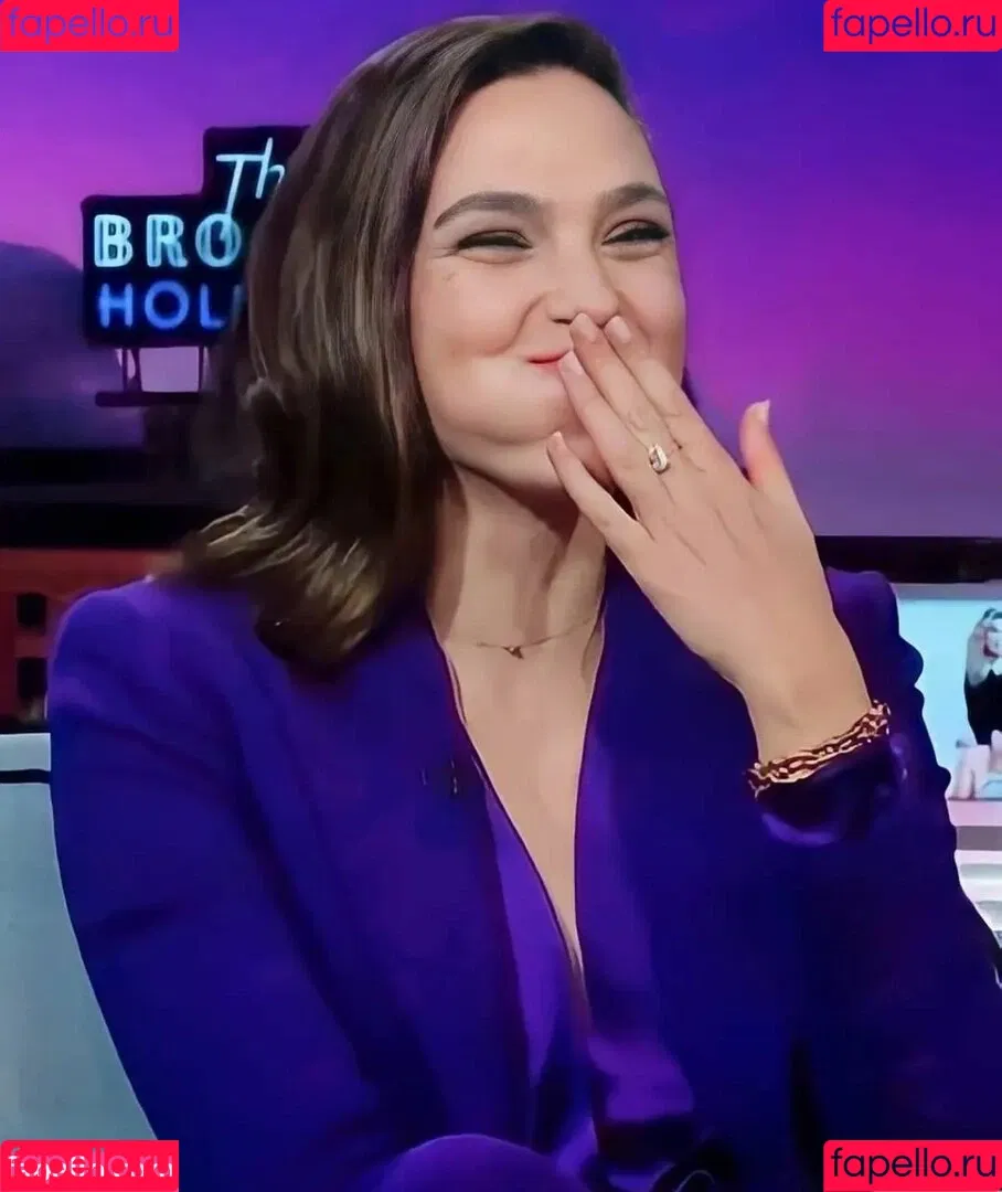 gal_gadot Onlyfans Photo Gallery 