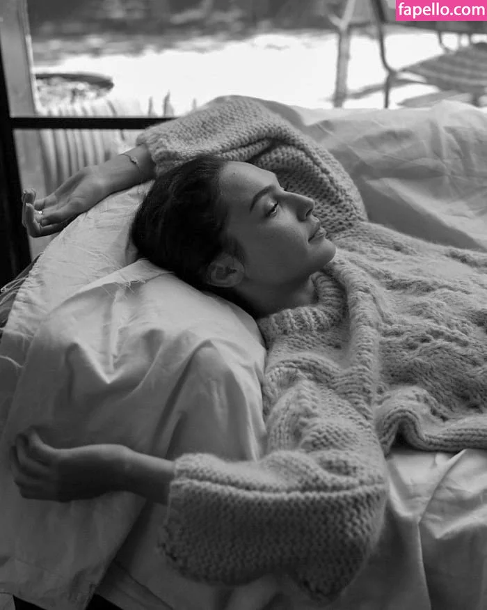 gal_gadot Onlyfans Photo Gallery 