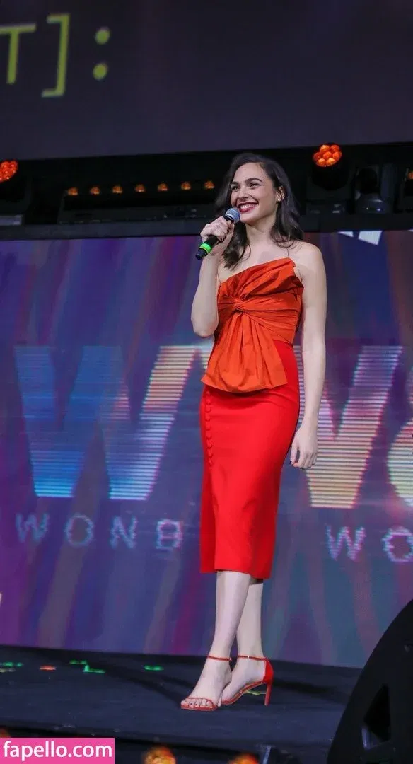 gal_gadot Onlyfans Photo Gallery 