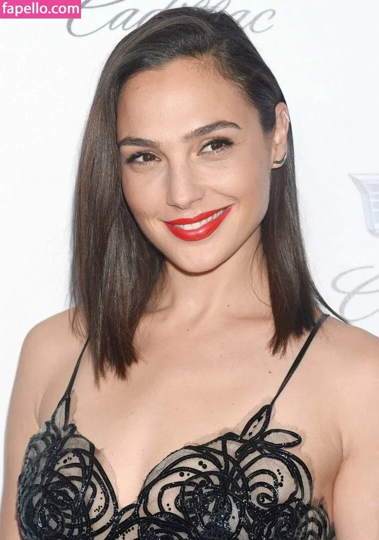 gal_gadot Onlyfans Photo Gallery 