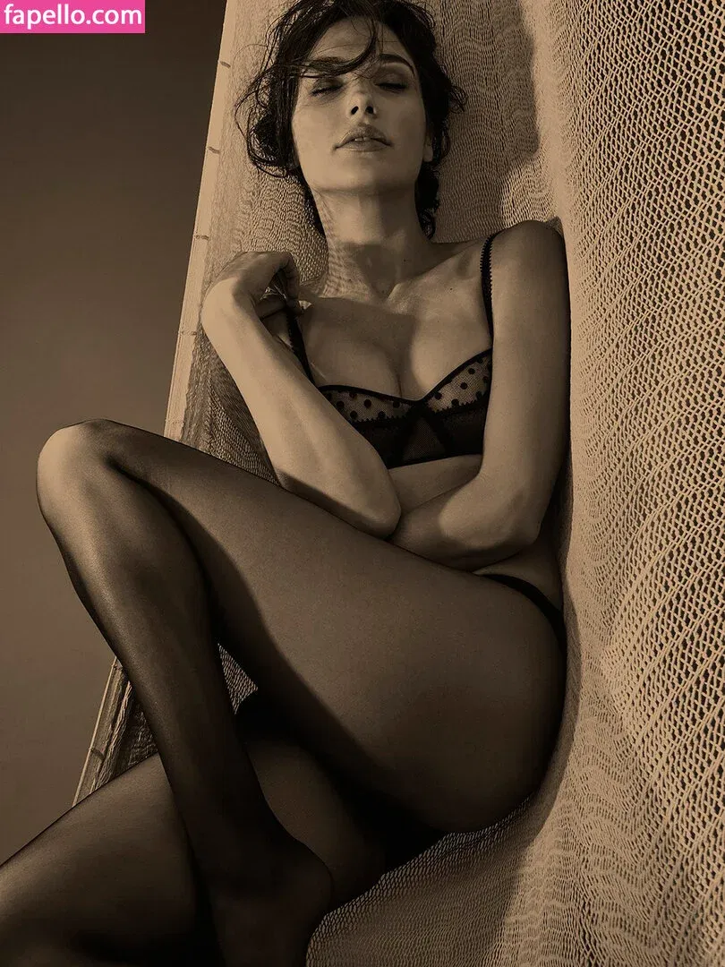 gal_gadot Onlyfans Photo Gallery 