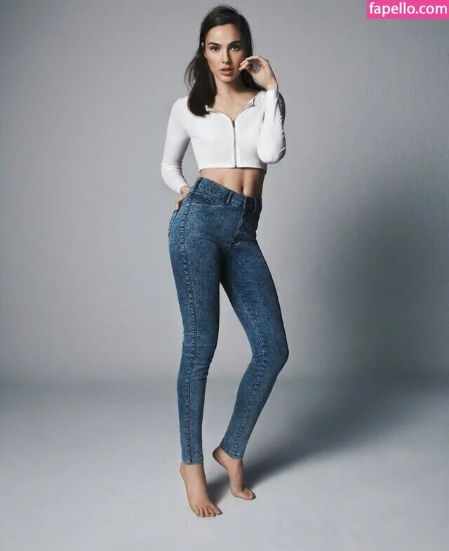 gal_gadot Onlyfans Photo Gallery 