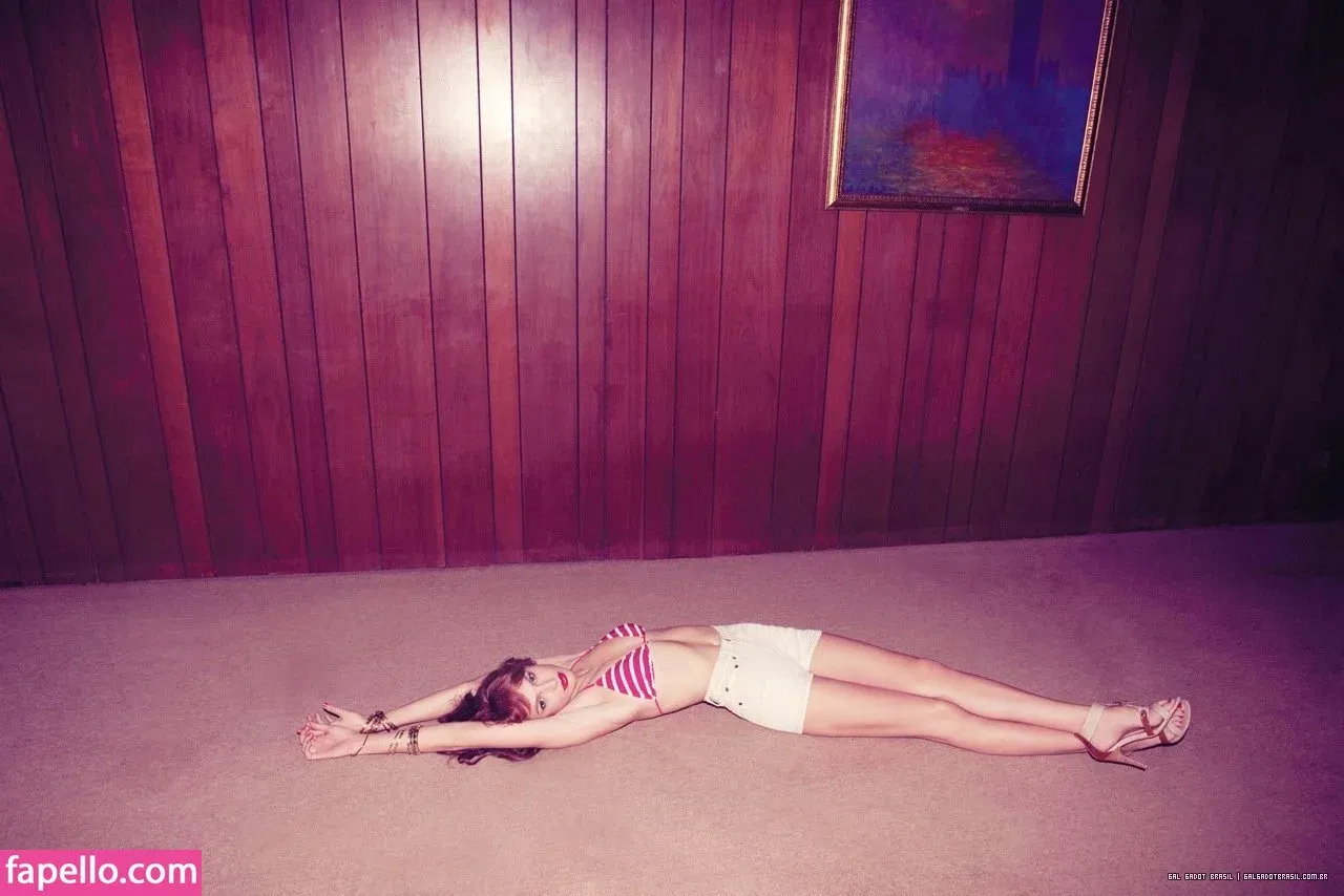 gal_gadot Onlyfans Photo Gallery 