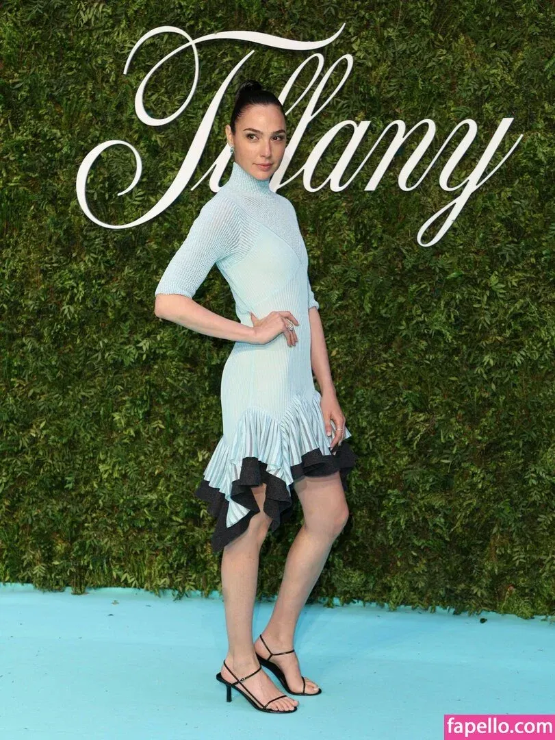 gal_gadot Onlyfans Photo Gallery 