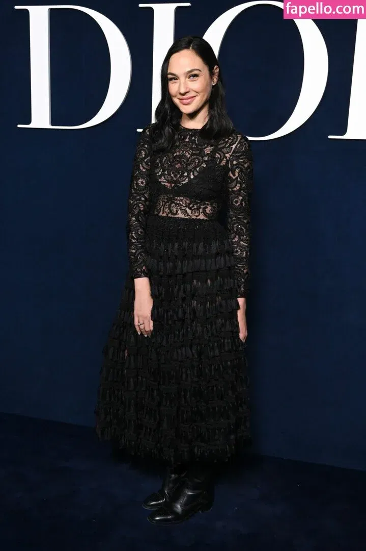 gal_gadot Onlyfans Photo Gallery 