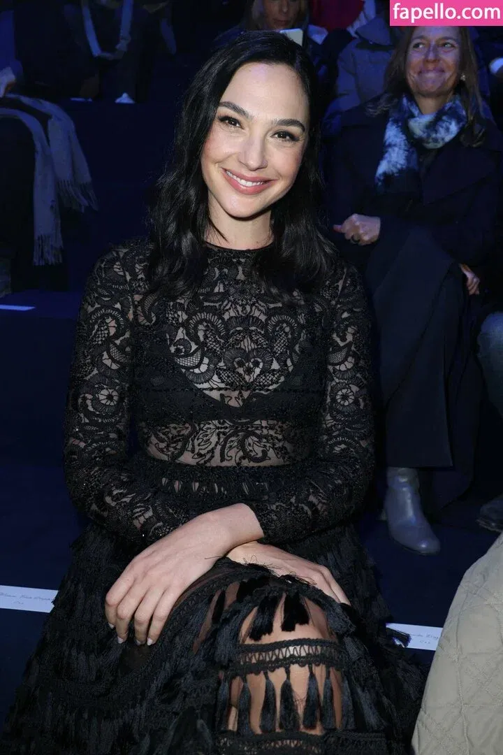 gal_gadot Onlyfans Photo Gallery 
