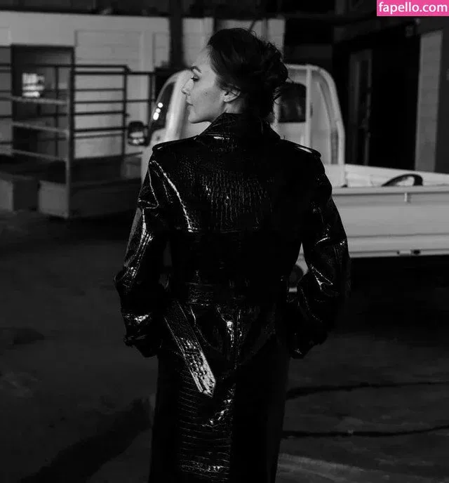 gal_gadot Onlyfans Photo Gallery 