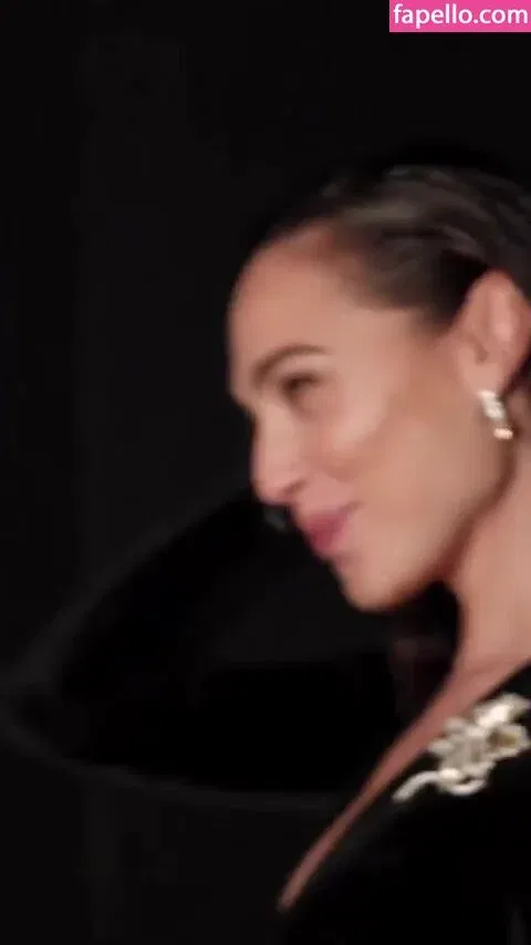 gal_gadot Onlyfans Photo Gallery 