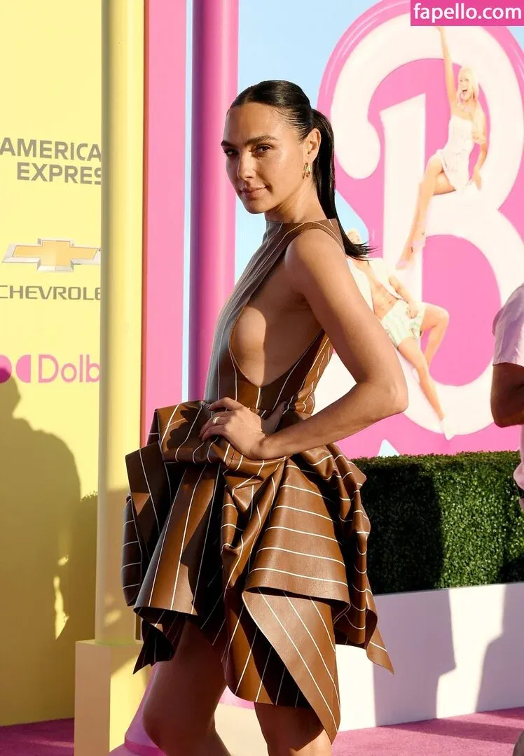 gal_gadot Onlyfans Photo Gallery 