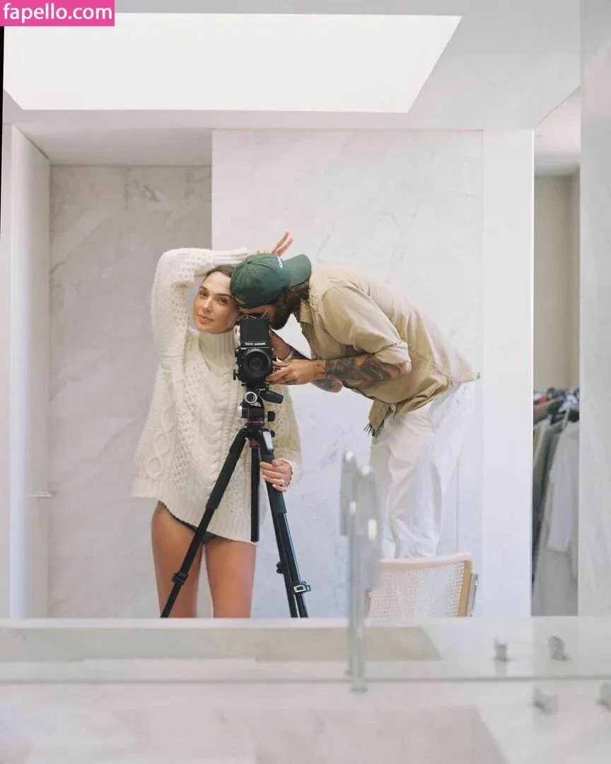 gal_gadot Onlyfans Photo Gallery 