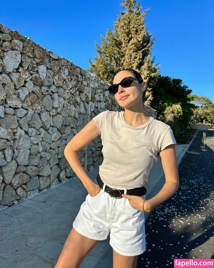gal_gadot Onlyfans Photo Gallery 