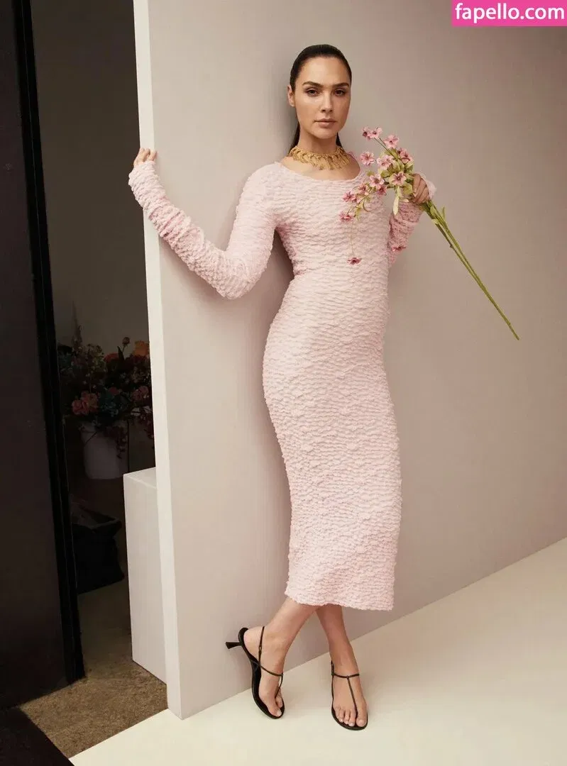 gal_gadot Onlyfans Photo Gallery 