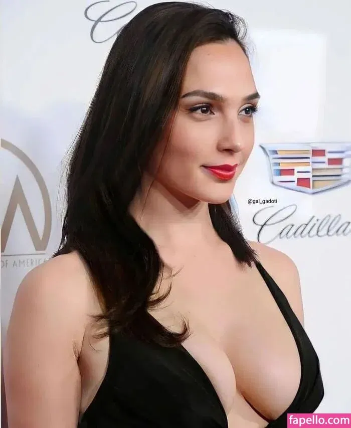 gal_gadot Onlyfans Photo Gallery 