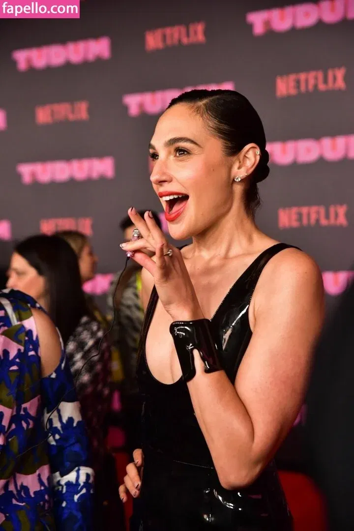 gal_gadot Onlyfans Photo Gallery 