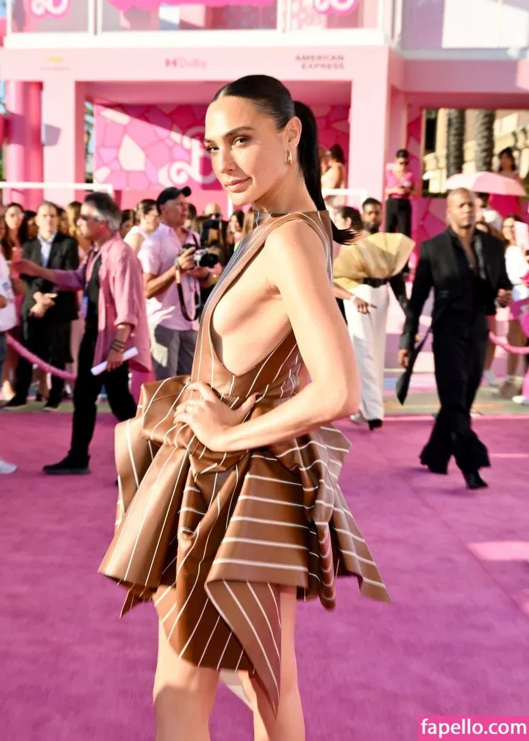 gal_gadot Onlyfans Photo Gallery 