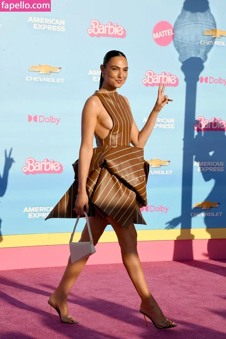 gal_gadot Onlyfans Photo Gallery 