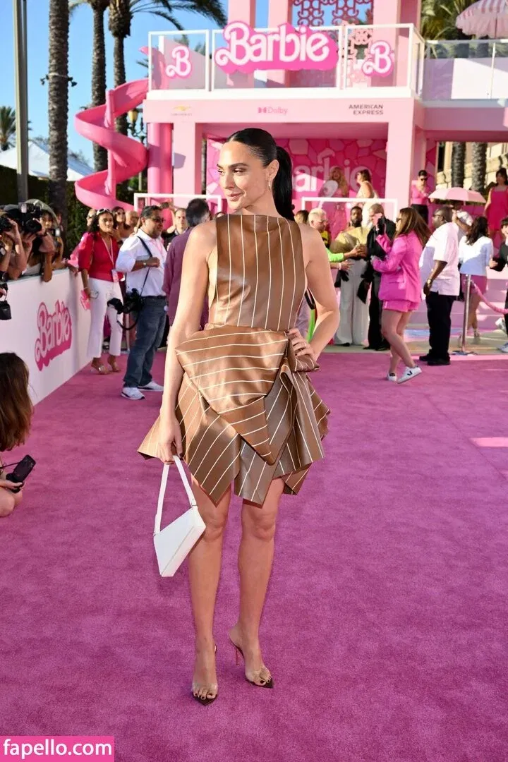 gal_gadot Onlyfans Photo Gallery 