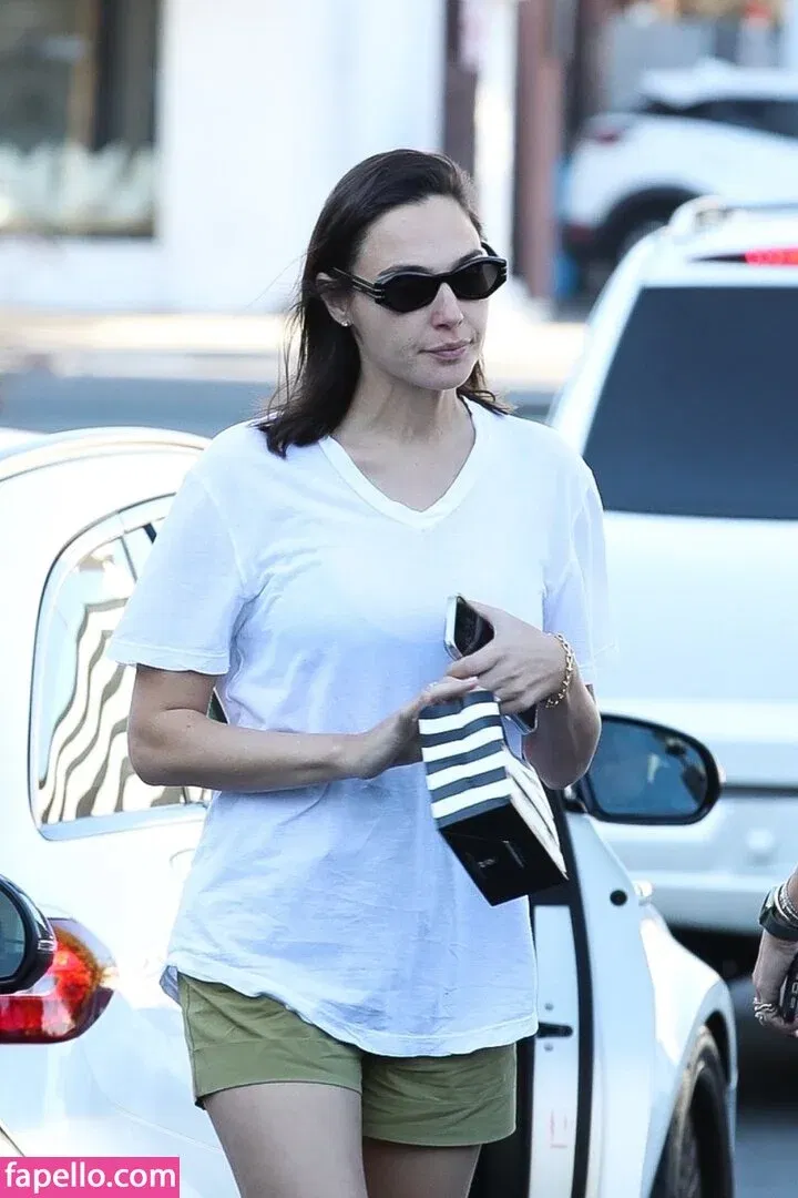 gal_gadot Onlyfans Photo Gallery 