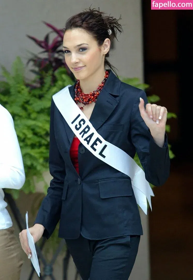 gal_gadot Onlyfans Photo Gallery 