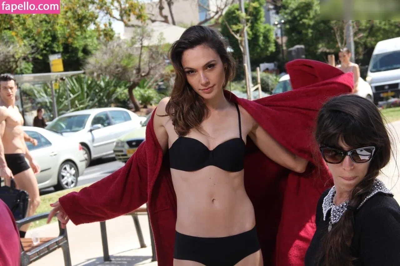 gal_gadot Onlyfans Photo Gallery 