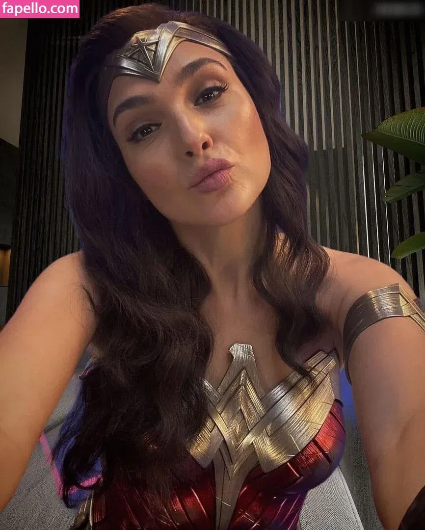 gal_gadot Onlyfans Photo Gallery 