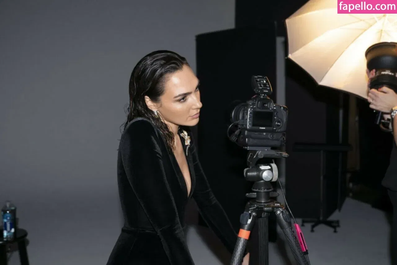 gal_gadot Onlyfans Photo Gallery 