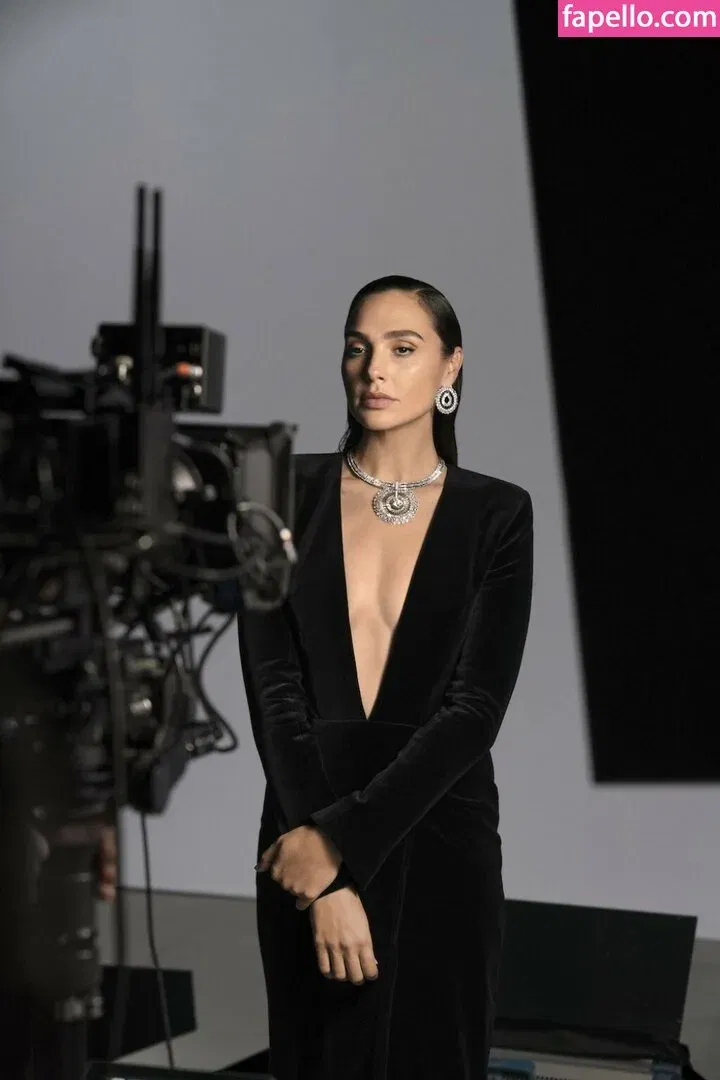 gal_gadot Onlyfans Photo Gallery 