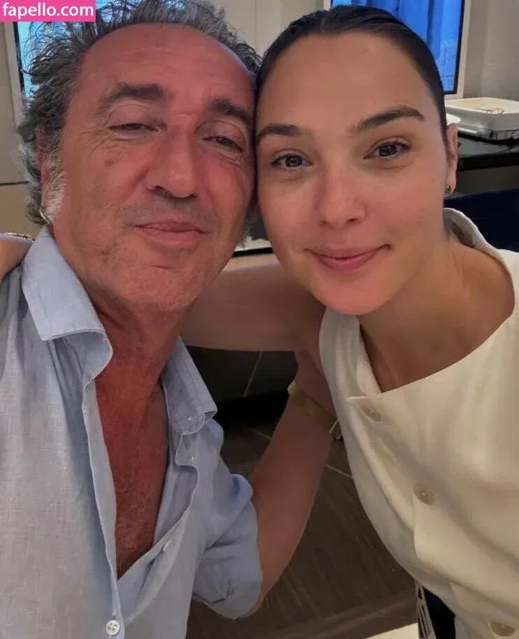 gal_gadot Onlyfans Photo Gallery 