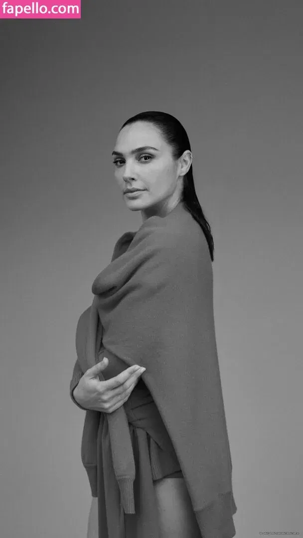gal_gadot Onlyfans Photo Gallery 