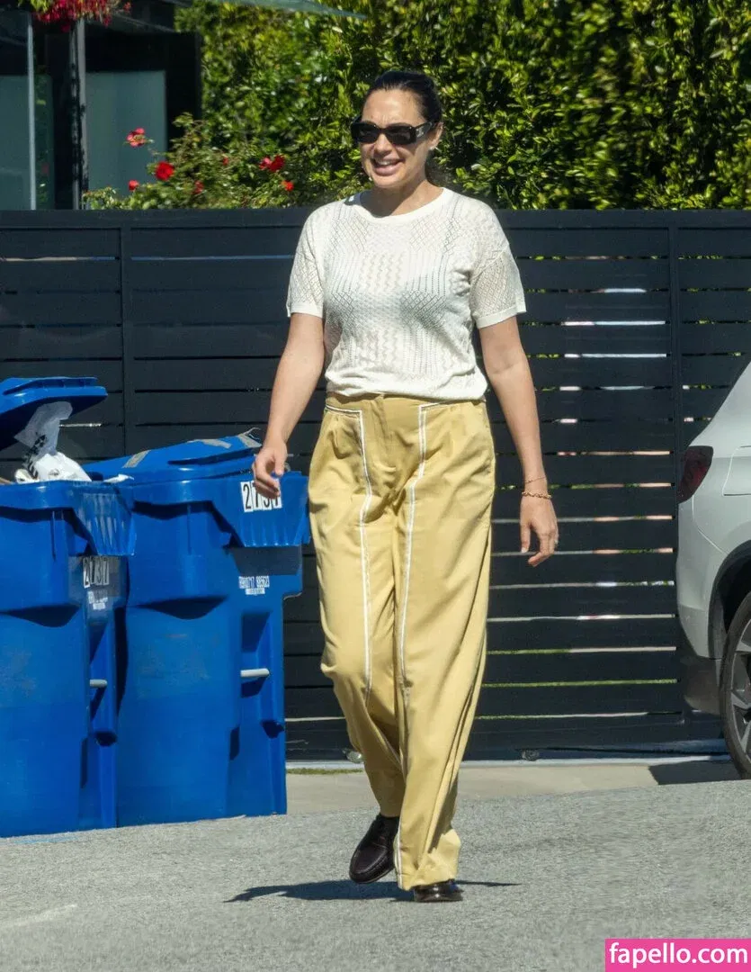 gal_gadot Onlyfans Photo Gallery 