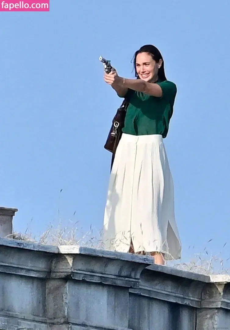gal_gadot Onlyfans Photo Gallery 