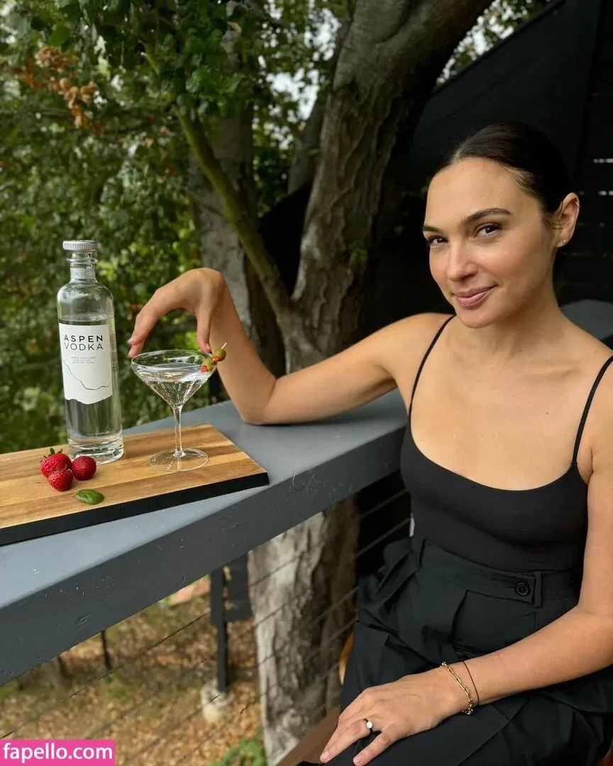 gal_gadot Onlyfans Photo Gallery 