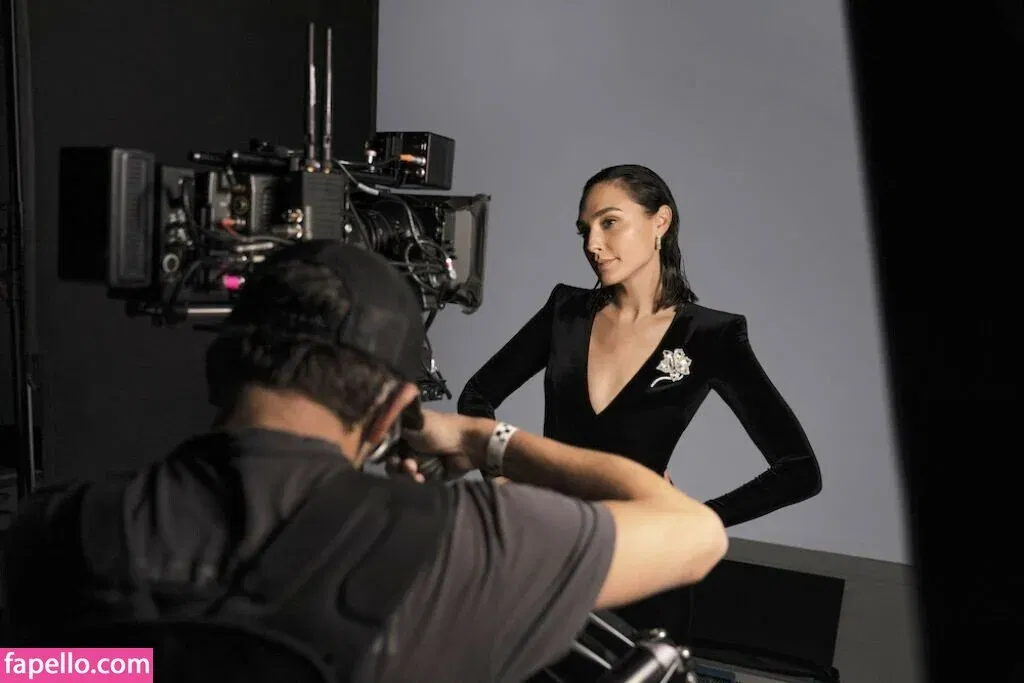 gal_gadot Onlyfans Photo Gallery 