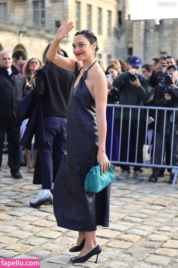 gal_gadot Onlyfans Photo Gallery 